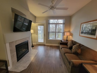 1505 S Shore Dr Unit 227, Delavan, WI 53115