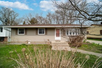2834 E 27th St, Erie, PA 16510