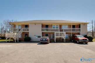 4421 Torrance Dr NW Unit D, Huntsville, AL 35816