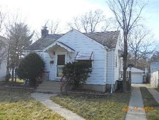 2404 S 13th Ave, Broadview, IL 60155