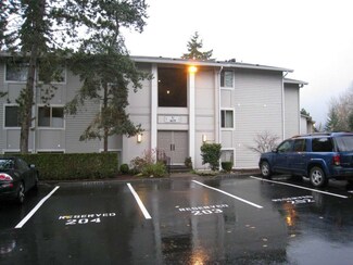 4635 W Lake Sammamish Pkwy SE Unit G205, Issaquah, WA 98027