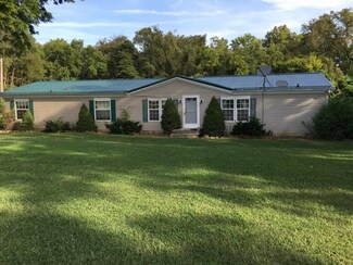 4988 W County Road 550 N, Petersburg, IN 47567
