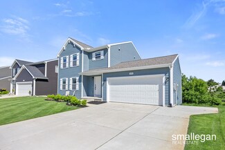 4888 Shadow Creek Dr, Hudsonville, MI 49426