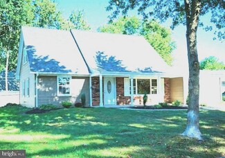 48 Exton Ln, Willingboro, NJ 08046