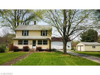 1247 Braceville Robinson Rd, Southington, OH 44470
