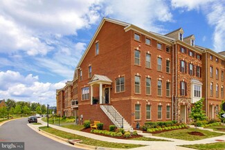 22643 Naugatuck Square, Ashburn, VA 20148
