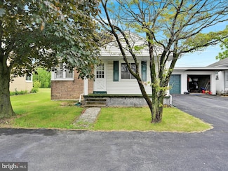 542 E Lincoln Ave, Myerstown, PA 17067