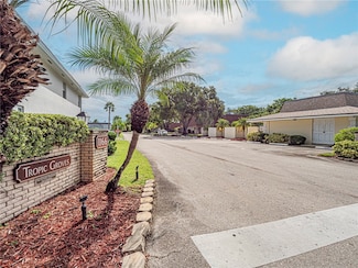 1166 6th Ave Unit 21D, Vero Beach, FL 32960