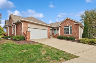 1927 NW 126th St, Clive, IA 50325