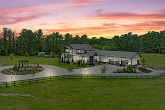 3358 Plateau Rd, Crossville, TN 38571