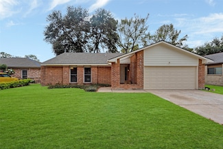 15806 Spring Forest Dr Unit D, Houston, TX 77059