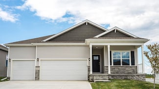 20464 Westridge Dr, Gretna, NE 68028