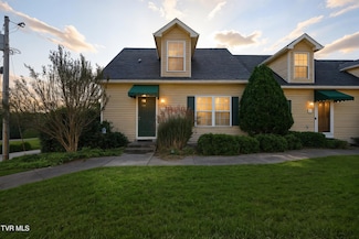 12 Province Dr, Johnson City, TN 37615