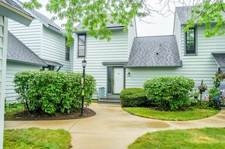 617 Dunham Rd Unit U334, Gurnee, IL 60031