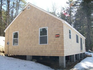 66 E Side Rd, Northfield, NH 03276
