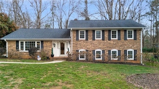 241 Flintshire Rd, Winston Salem, NC 27104
