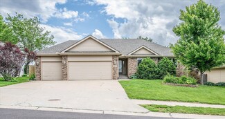 1205 Deer Run Ln, Papillion, NE 68046