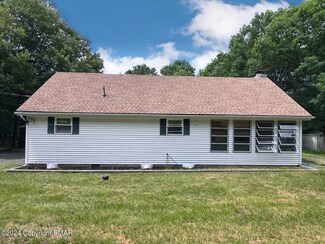457 Mountain Rd, Albrightsville, PA 18210