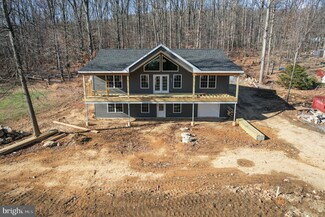1266 Glatco Lodge Rd, Hanover, PA 17331