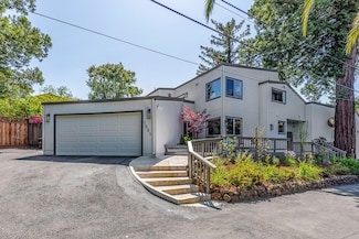 1231 Gronwall Ln, Los Altos, CA 94024