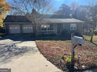131 Hunter Way, Carrollton, GA 30116