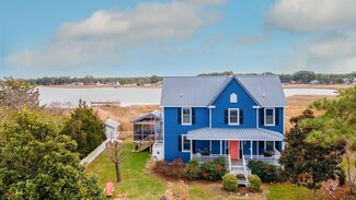 6272 Hancock Ln, Chincoteague Island, VA 23336