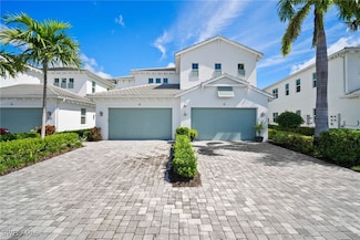 8936 St Lucia Dr Unit 202, Naples, FL 34114