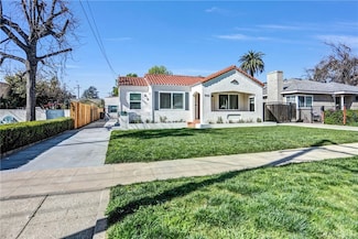 1925 Lundy Ave, Pasadena, CA 91104