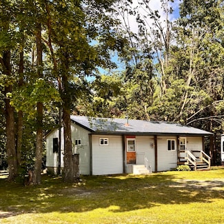 10279 N Sherman Rd, Frederic, MI 49733