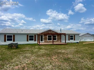 527 Golden Grain Ln, Divide, CO 80814
