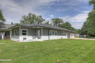 702 W Kansas St, Pittsburg, KS 66762