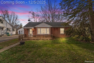 821 Ryan St, Owosso, MI 48867