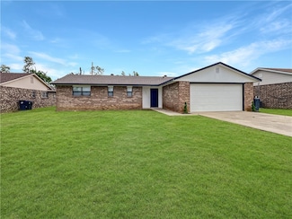 405 N 14th Place, Rogers, AR 72756