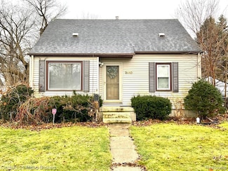 2910 Arizona Ave, Flint, MI 48506