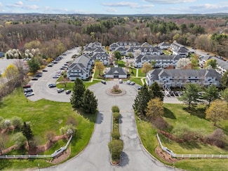 360 Littleton Rd Unit B17, Chelmsford, MA 01824