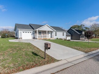 80 Suffolk Dr, Rockingham, VA 22802