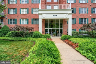 12011 Tralee Rd Unit 202, Lutherville Timonium, MD 21093