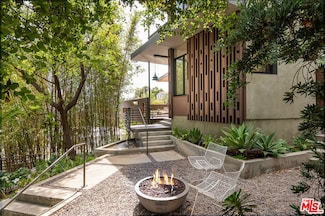 1855 Redcliff St, Los Angeles, CA 90026