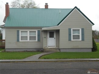 408 E Douglas St, Harrington, WA 99134