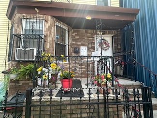 52 Vanderpool St Unit 2, Newark, NJ 07114