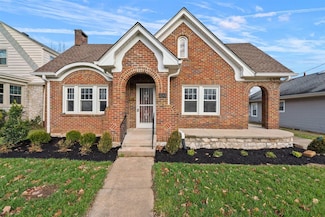 1043 Nutwood St, Bowling Green, KY 42103