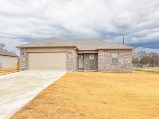 315 Dogwood St, Beebe, AR 72012