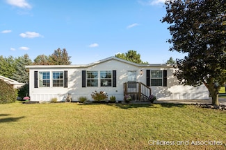 360 E Tuttle Rd Unit 6, Ionia, MI 48846