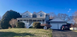 49 Valley View Dr, Ludlow, MA 01056