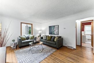 4951 Newton Ave N, Minneapolis, MN 55430