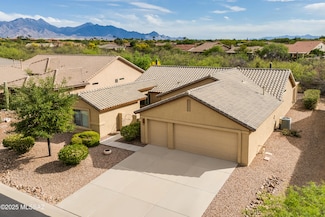 1986 E Orinda Ln, Green Valley, AZ 85614