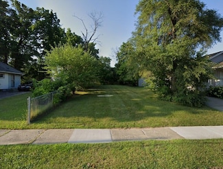 388 Ferry Ave, Pontiac, MI 48341