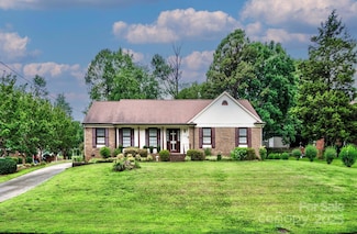 1658 Buckingham Ave, Gastonia, NC 28054