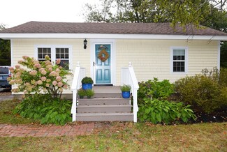 1037 Ocean St, Marshfield, MA 02050