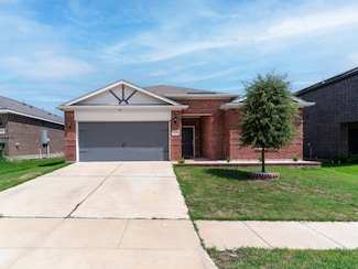 608 Aqueduct Dr, Seagoville, TX 75159